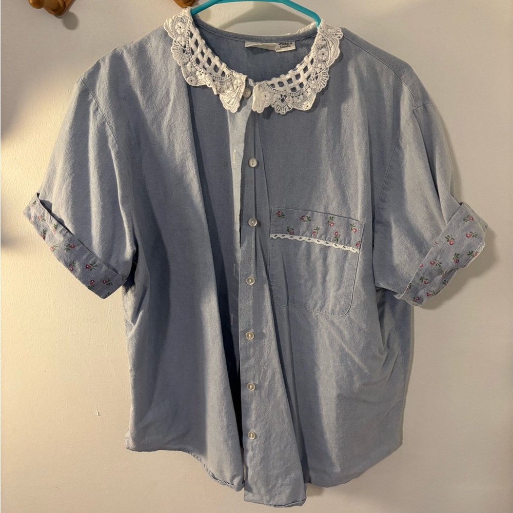 Vintage Ruffle Collar Shirt